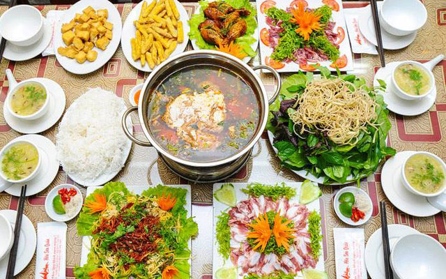 Hoa Sơn Quán - Ngọc Khánh