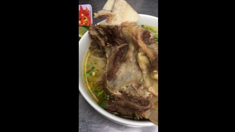 Bún Bò Huế Phượng - Chợ Lớn