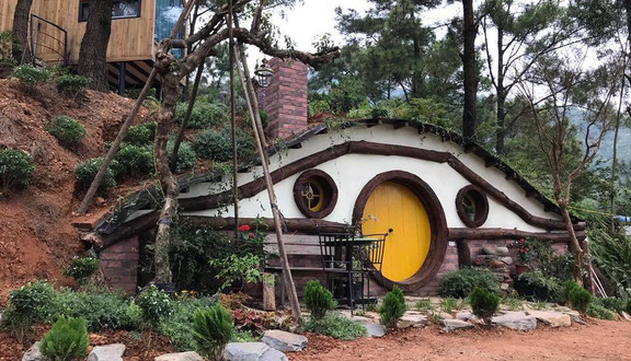 Nhà Hobbit Homestay