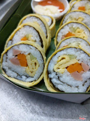 Kimbap cuộn trứng 18k