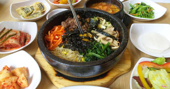 Cơm Trộn Thố Nóng