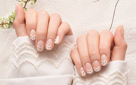 Hạnh Nails & Make Up