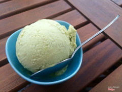 Kem quả bơ/Avocado ice-cream