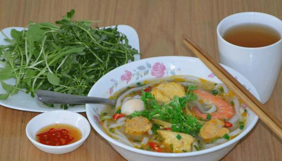 Bánh Canh Cá Lóc Quảng Trị - Đường Số 4