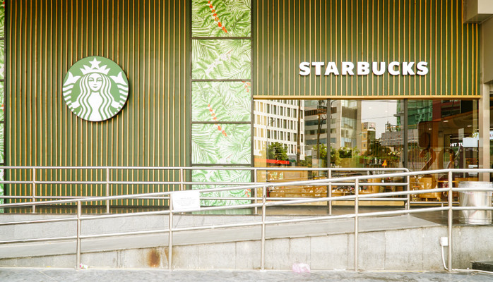 Starbucks Coffee - Pico Plaza