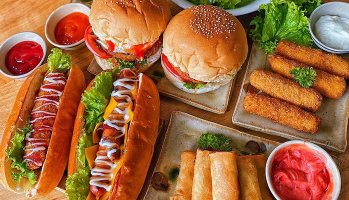 NightFeed - Bánh Mì Hotdog & Ăn Vặt - Tạ Quang Bửu