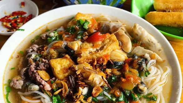 Bún Riêu Cô Nhàn - Phố 8/3