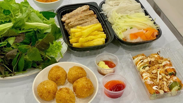 Ăn Vặt Tin Tin - Nem Nướng Nha Trang & Bánh Tráng Trộn - Văn Cao