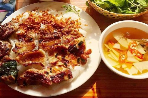 Bánh Cuốn Thịt Nướng & Bánh Ướt Lòng Gà 24/24 - Nguyễn Xí