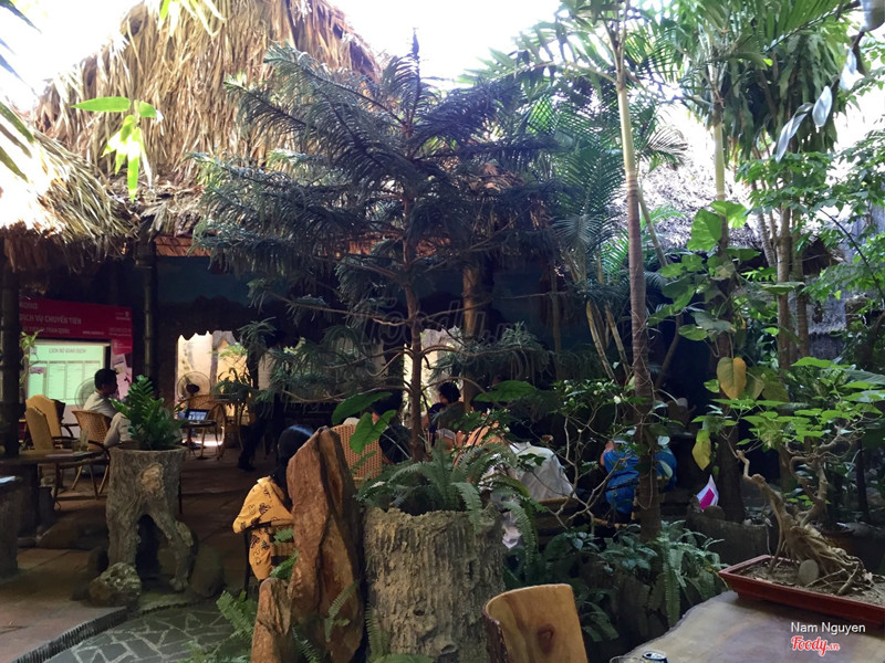 Quán cafe Hương Quê đẹp không đụng hàng, rất yên tĩnh, đồ uống chất lượng lại rẻ.