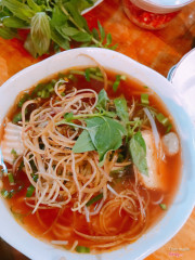 Bún thái chay