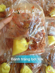 Bánh tráng bơ đặc sản Tây Ninh, bánh mềm dẻo thơm tôm. Bơ do chính người dân Tây Ninh nấu , không phải bơ thùng như nhiều chỗ. Đảm bảo ăn là ghiền chỉ 10k/ bịch