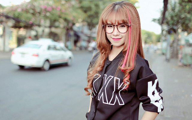 Uốn Tóc Kim Huệ