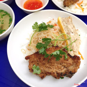 Cơm tấm sườn bì