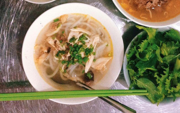 Bánh Canh Bột Lọc Chả Cá