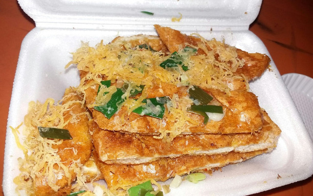 Bánh Mì Nướng Muối Ớt