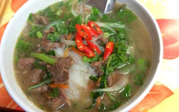 Phở Bò Gia Truyền - Trần Tất Văn