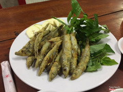 Cá trứng chiên