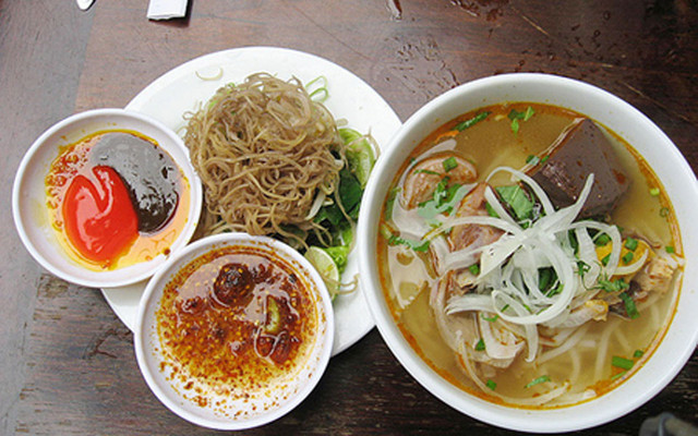 Cô Mai - Bún Bò Huế