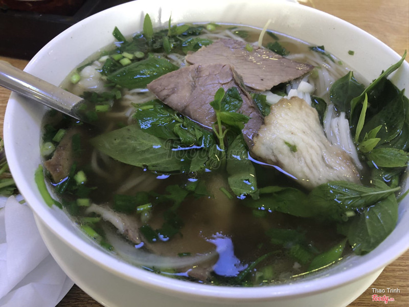 Phở nạm gầu