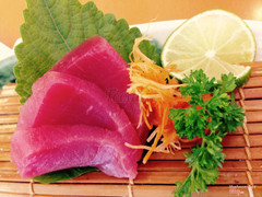 sashimi cá ngừ