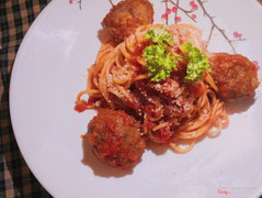Spaghetti bò viên