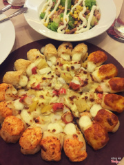 pizza viền phomai