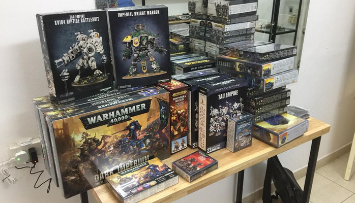 Iron Hammer Boardgame Cafe