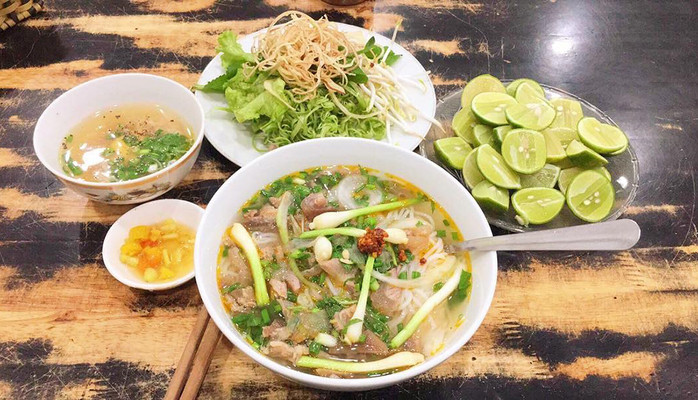 Bún Bò Bà Hồng