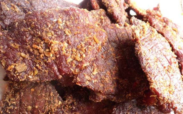 Đặc Sản Nai Một Nắng Muối Kiến Vàng