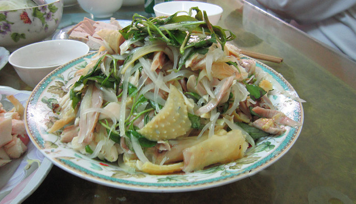 Gà Ta Phương Nhung