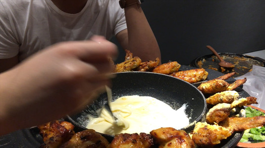 Goobne Chicken - Gà Nướng Lò Hàn Quốc -***