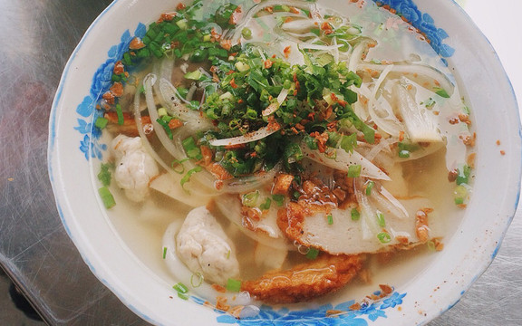 Hạnh - Bánh Canh Chả Cá Thu