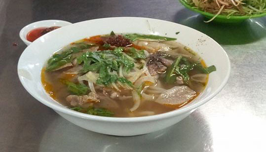 Bún Bò Cây Dầu