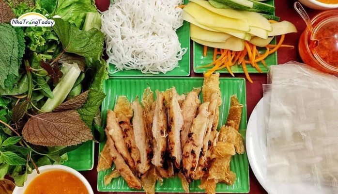 Bánh Canh Chả Cá, Nem Nướng Nha Trang - Cô Năm Thuận - Đặng Văn Ngữ