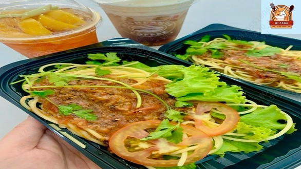 Mi Food - Mì Xào Bò & Cơm Chiên Dương Châu - 82 Phạm Thế Hiển