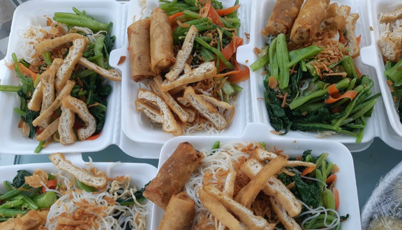 Bánh Bèo Chay Mặn - Huỳnh Văn Chính