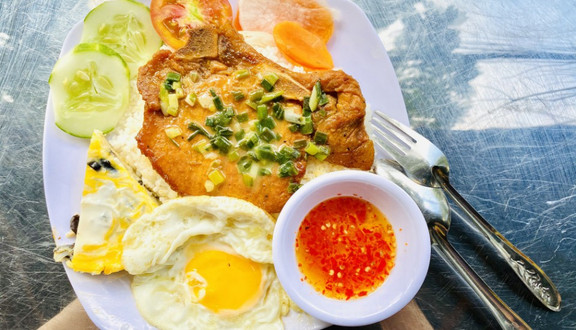 Cơm Tấm Khánh Uyên