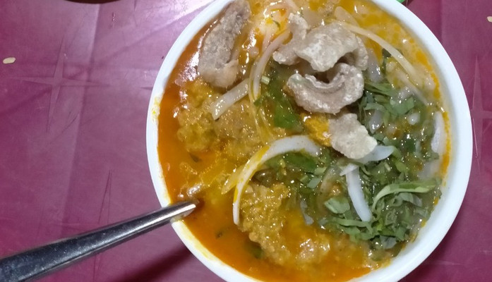 Bánh Canh O Hoa - Cầu Gia Hội