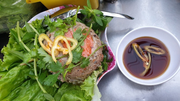 Chả Đùm Cô Ba - Phạm Văn Hai