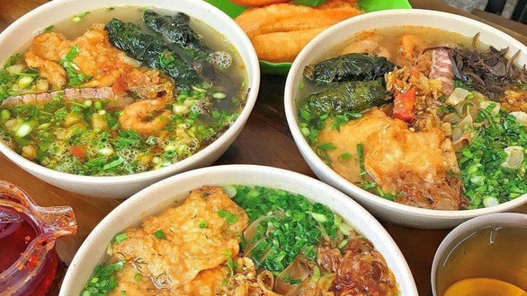 Bánh Đa Cua Hải Phòng - Hoàng Minh Thảo