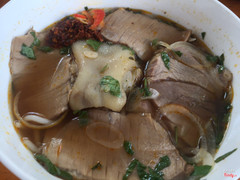 Bún bò giò 35k