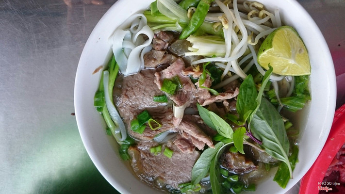 Phở bò 20k/tô 