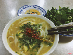 Bánh canh cá lóc (tô thường)