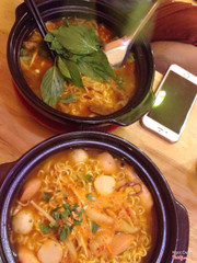 Đồ ăn cũng nhiều hihi