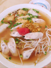 Bún riêu giò đậu 25k