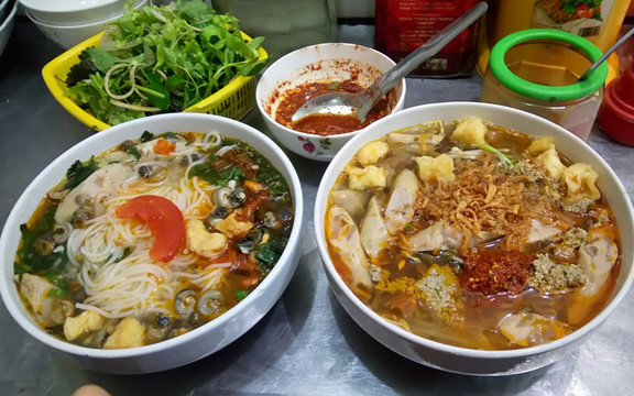 Bờ Kè - Bún Riêu Cua Giò Heo