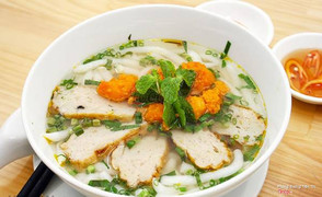 Bánh canh chả cá