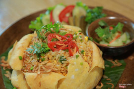 cơm chiên hoàng kim