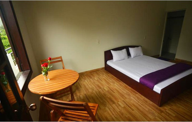 John & Paul Inn - Coffee & Hostel